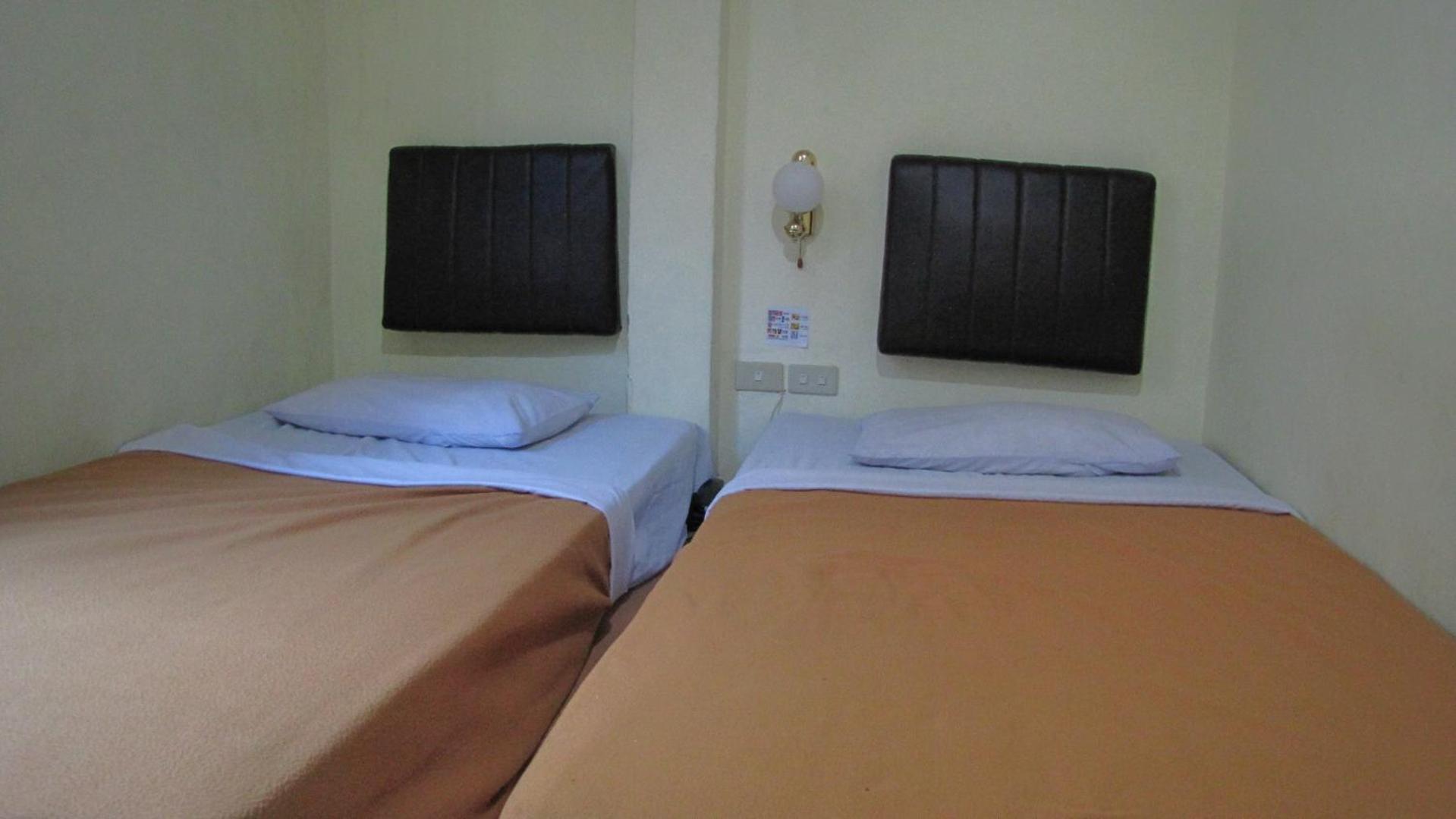 Hotel Mitra Garden Pangkal Pinang Exteriör bild