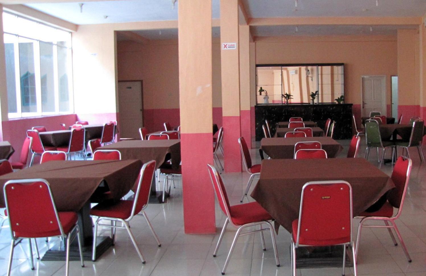 Hotel Mitra Garden Pangkal Pinang Exteriör bild